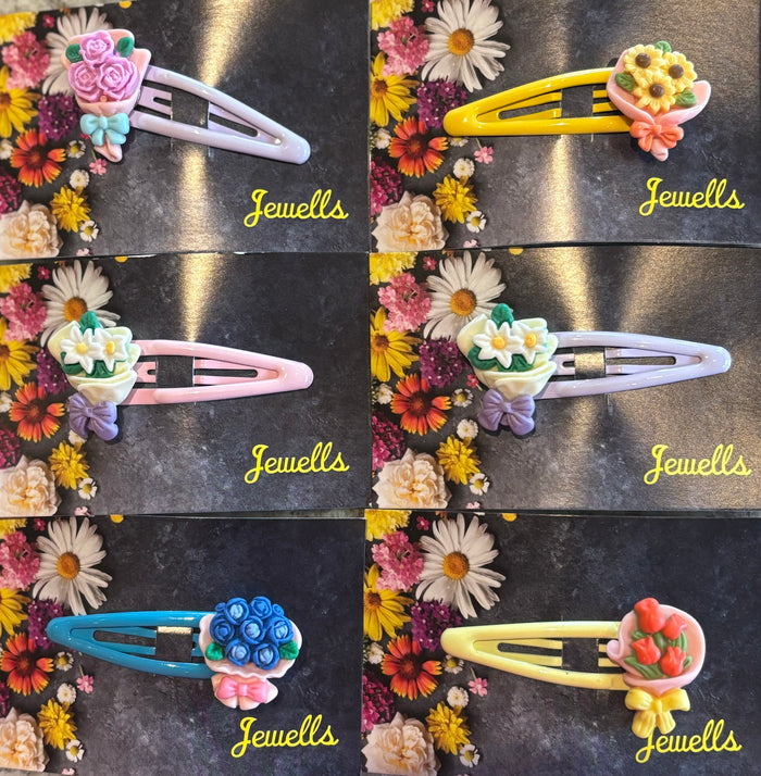 Jewells - Clip in Hair Accessory - Flower Bouquets