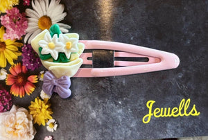 Jewells - Clip in Hair Accessory - Flower Bouquets