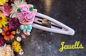 Jewells - Clip in Hair Accessory - Flower Bouquets