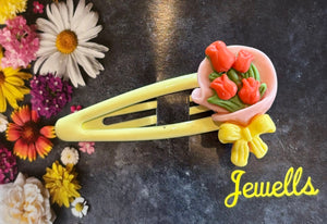 Jewells - Clip in Hair Accessory - Flower Bouquets