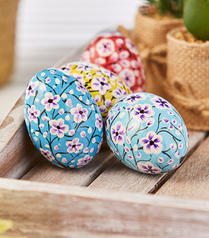 Karo Hand-painted Kashmiri Papier Mache Eggs - Choice of 4 colours