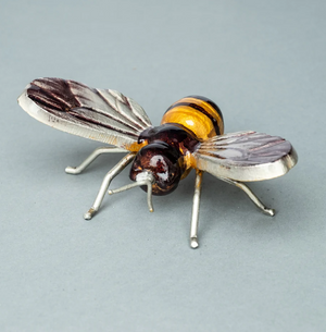 Recycled Aluminium Bee (Choice of 2 sizes)